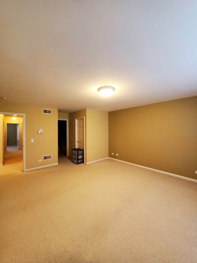 1770 Tudor Ln, Northbrook, IL 60062 - photo 4