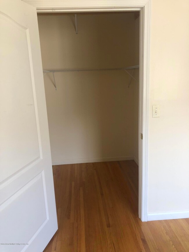 11 Madsen Ave, Staten Island, NY 10309 - photo 7