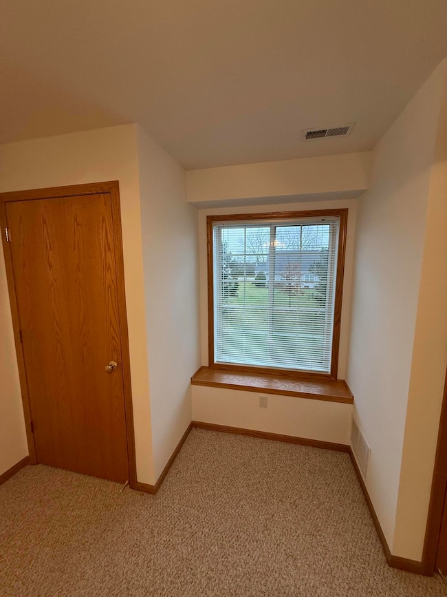 2750 11th Place unit 508, Kenosha, WI 53140 - photo 6