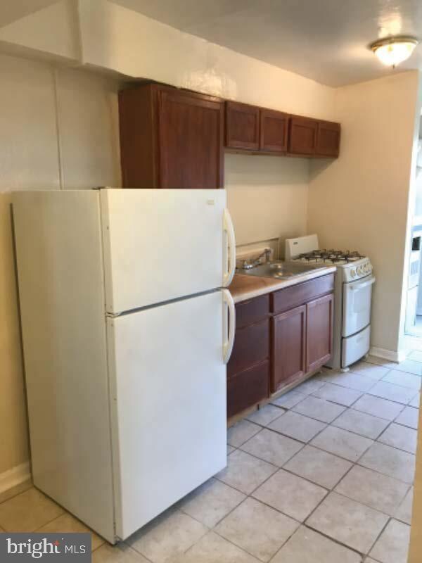 4244 Brooks St NE unit 1, Washington, DC 20019 - photo 2