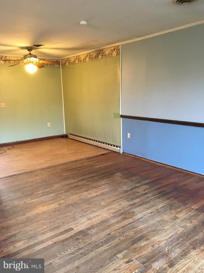 5597 Dover Ct, Frederick, MD 21703 - photo 3