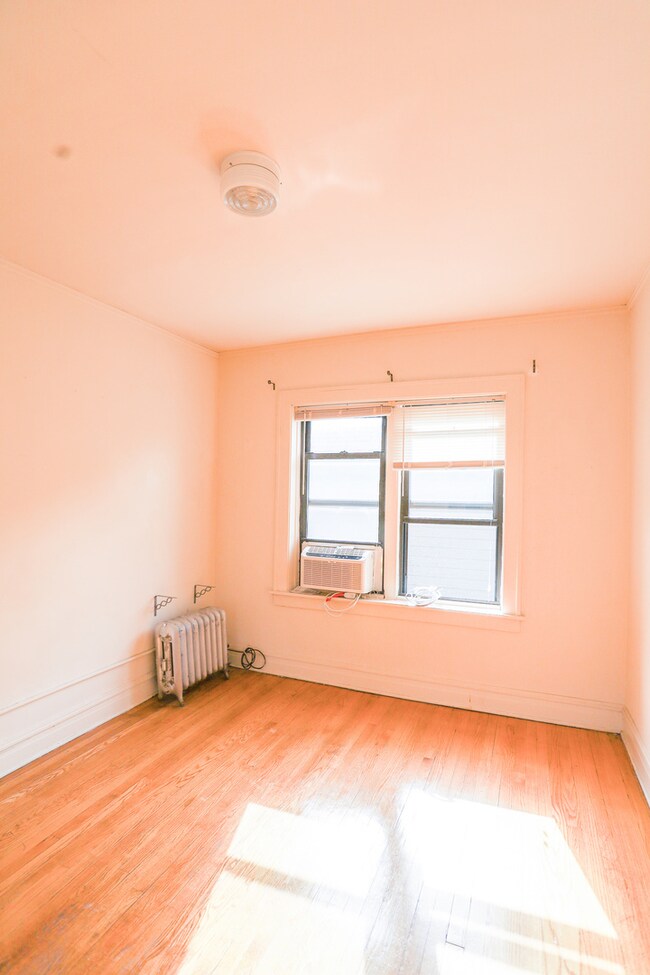 2948 N Seeley Ave unit 2, Chicago, IL 60618 - photo 7