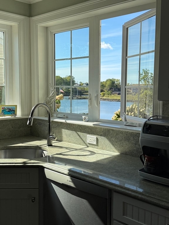 9 Endicott St unit B, Danvers, MA 01923 - photo 7