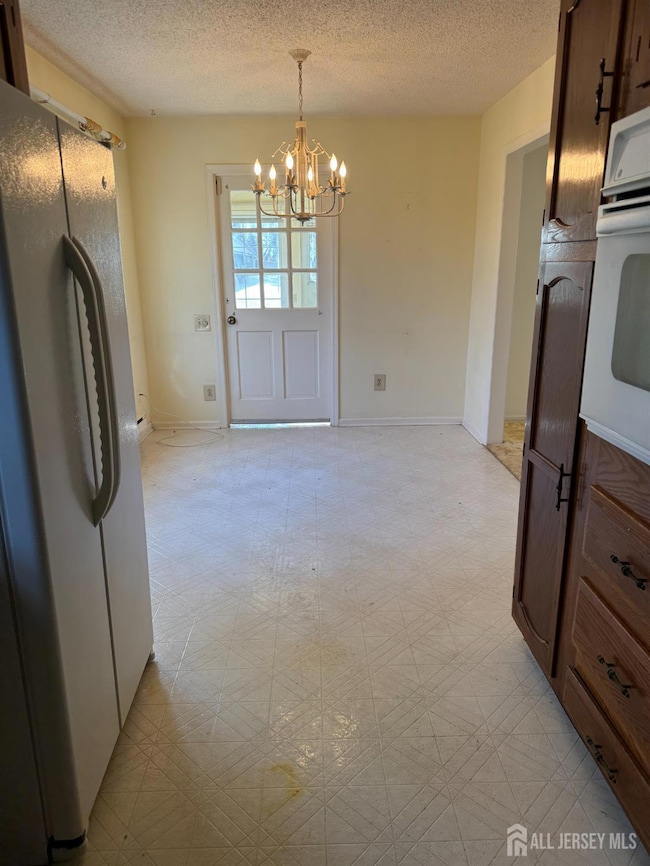 413 Oxford Ln unit B, Monroe Township, NJ 08831 - photo 3