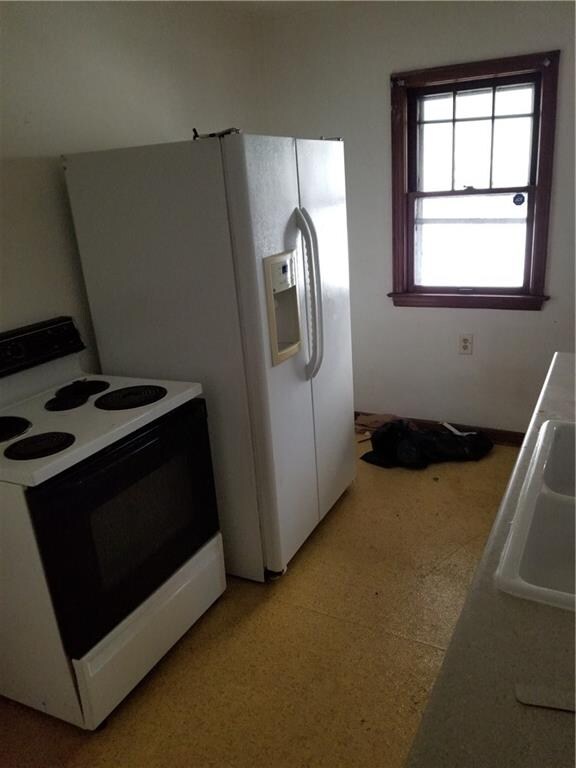 1714 Jefferson St, Anderson, IN 46016 - photo 6