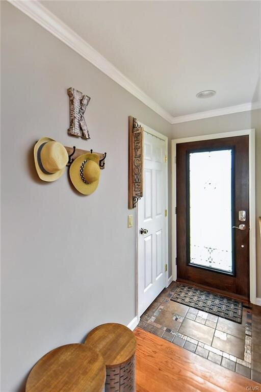 1817 Easthill Dr, Bethlehem, PA 18017 - photo 4