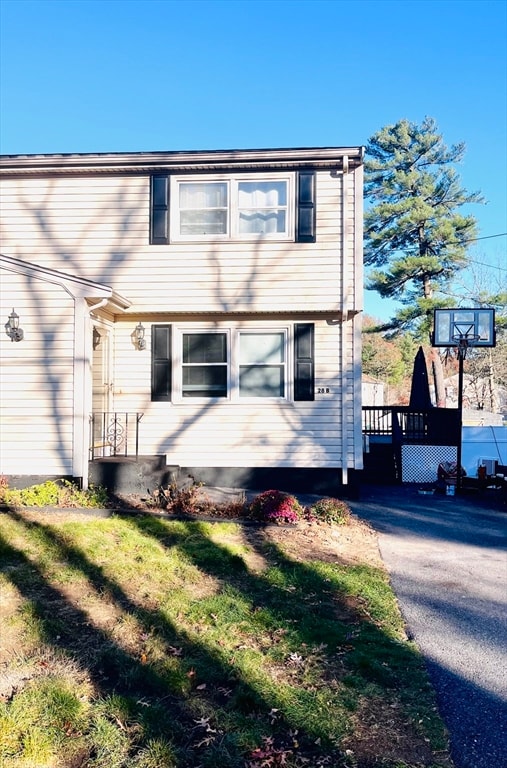 28 B Staples St unit B, Taunton, MA 02718 - photo 2