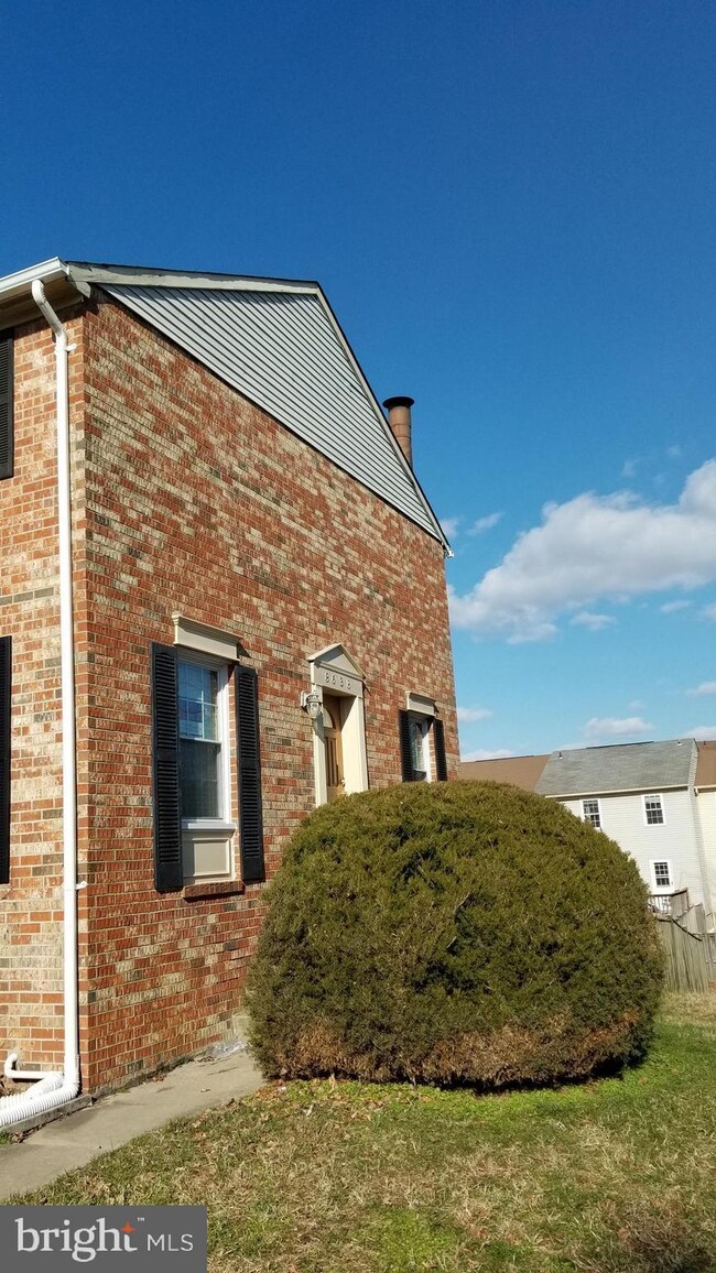 8638 Gambier Harbour, Pasadena, MD 21122 - photo 2