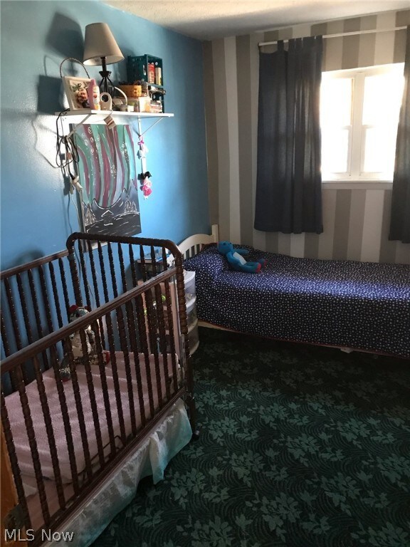 836 Community Rd, Sheffield Lake, OH 44054 - photo 2