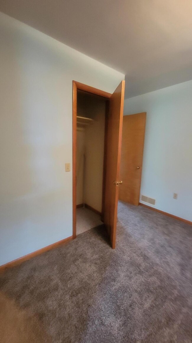 315 W Elm St, Reading, MI 49274 - photo 6