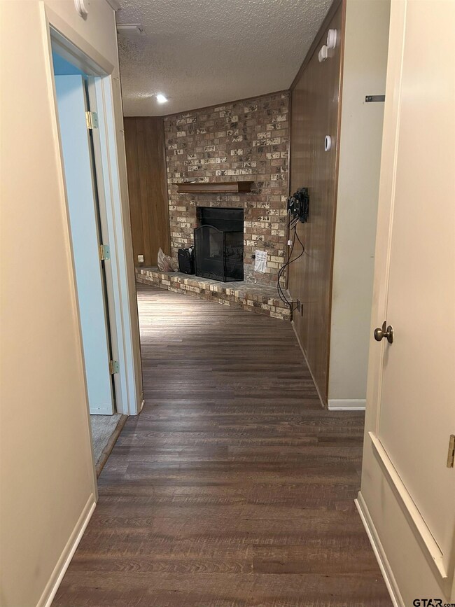 2800 Aspen St, Kilgore, TX 75662 - photo 3