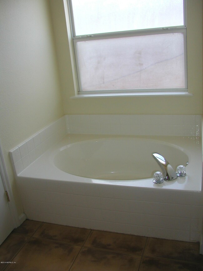 Garden Tub