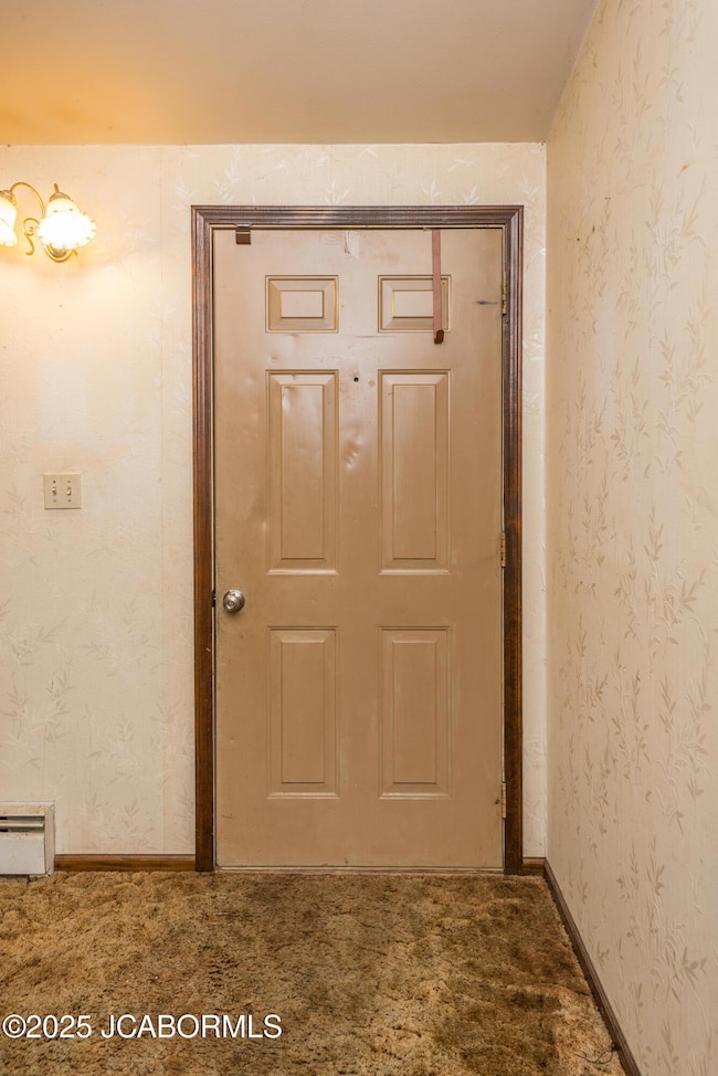 118 Valley View Dr, Jefferson City, MO 65109 - photo 7