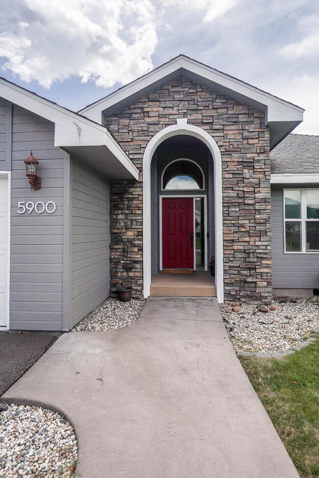 Springcrest__009