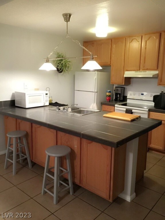 KITCHEN PIC 3
