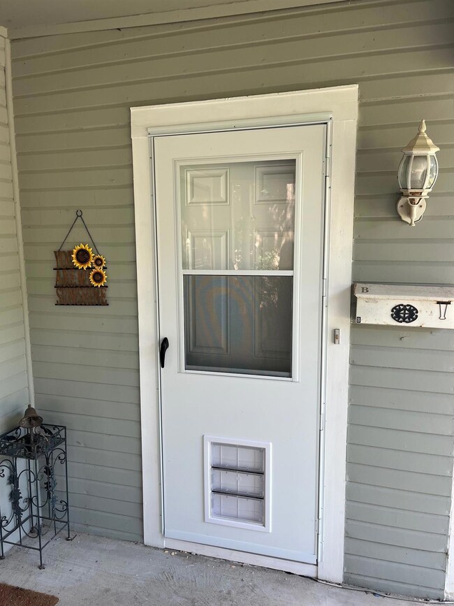 224 W Hull St, Denison, TX 75020 - photo 4