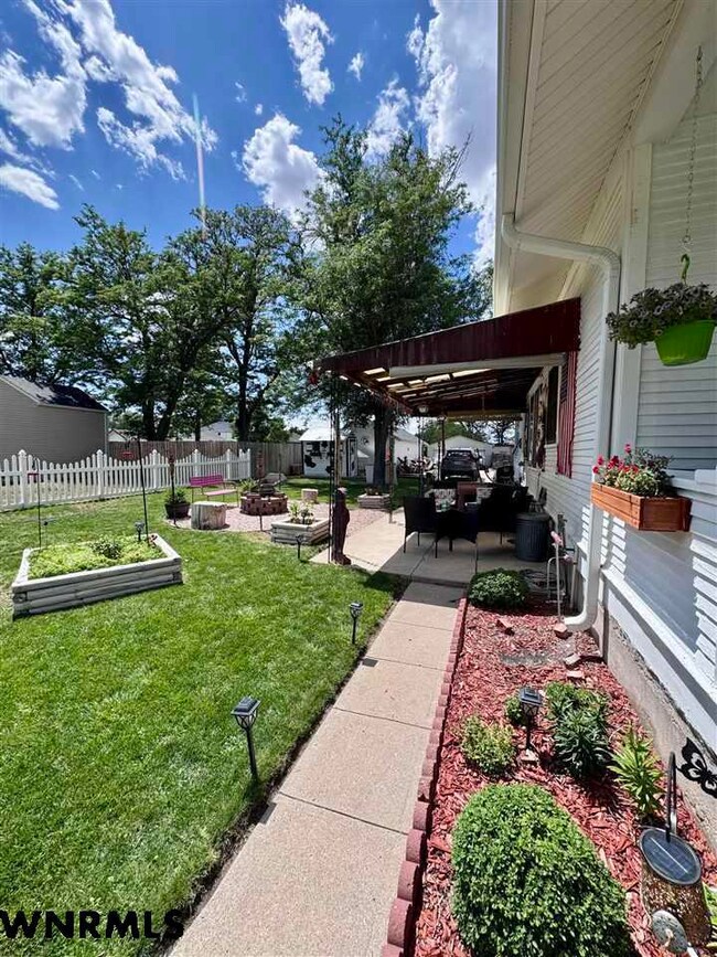 200 S Myrtle St, Kimball, NE 69145 - photo 5