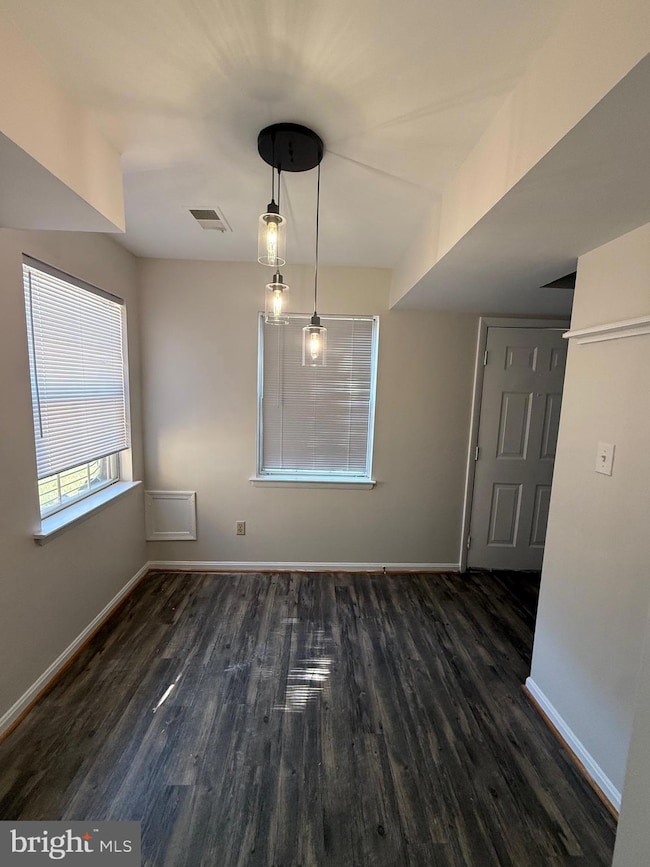 9668 Hagel Cir unit 34/B, Lorton, VA 22079 - photo 5