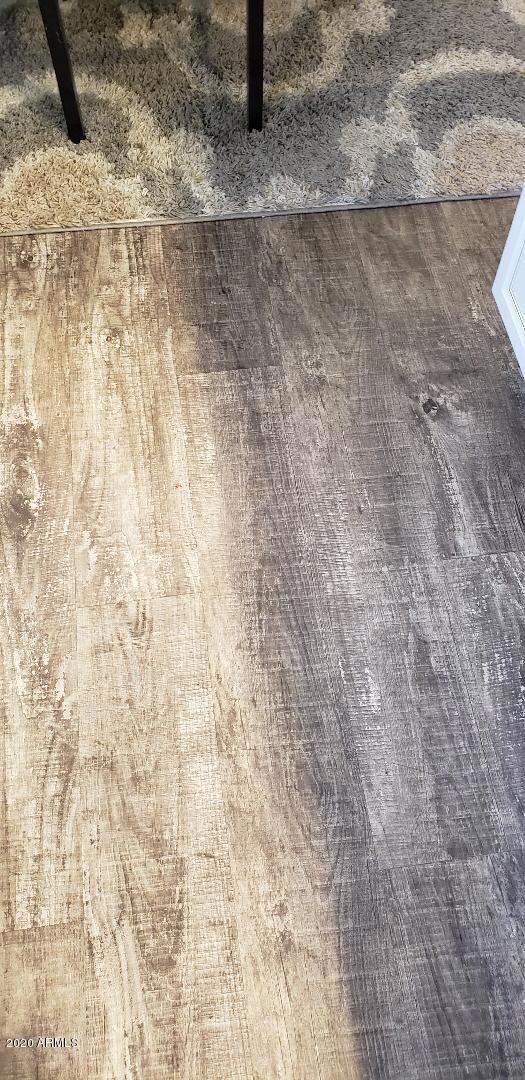 811 Lan new flooring