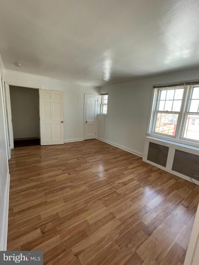 10 Oak Ave unit B, Westville, NJ 08093 - photo 3