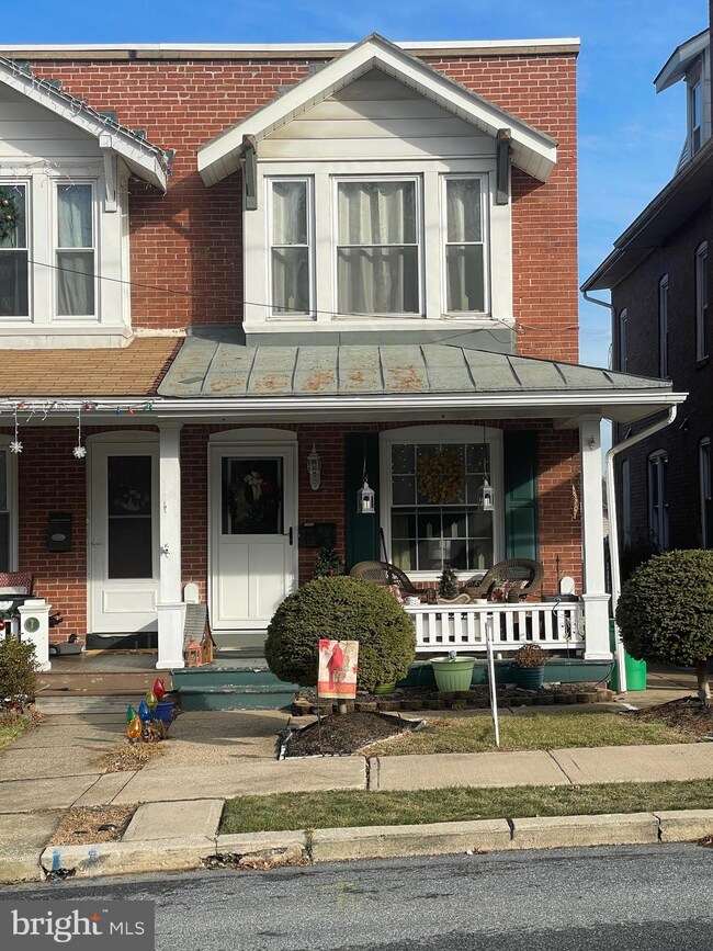 5 W Broad St, Reading, PA 19607 - photo 3