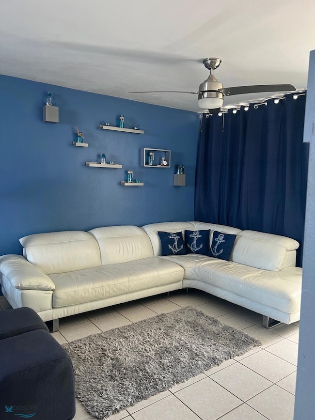 737 Montesol unit D-38, Fajardo, PR 00738 - photo 3