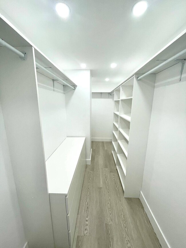 The Imperial Terrace unit 505, Hialeah, FL 33012 - photo 6