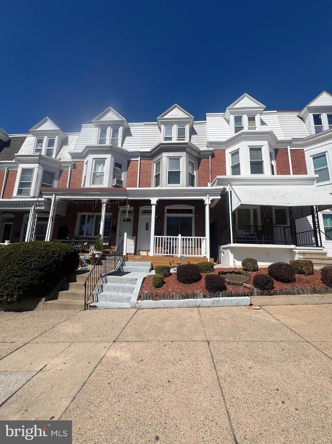 1125 Perry St, Reading, PA 19604 - photo 2