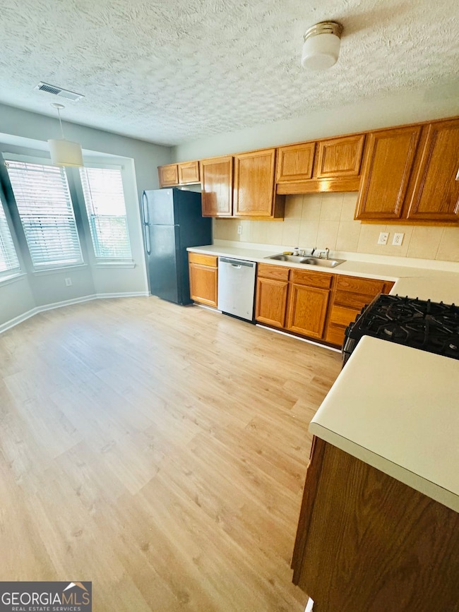 146 Willow Stream Ct, Roswell, GA 30076 - photo 3