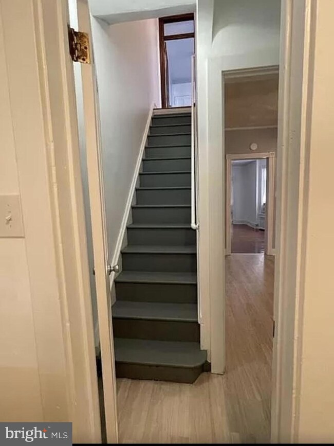 166 Clymer St, Reading, PA 19602 - photo 6