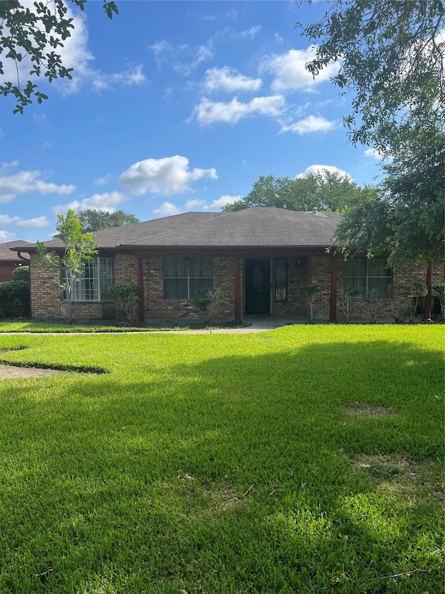 4817 White Rock St, Houston, TX 77033 - photo 2