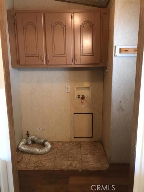 unlisted-address, Victorville, CA 92395 - photo 7