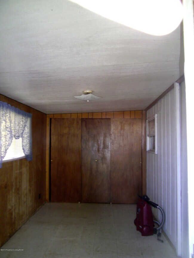 Entry Room