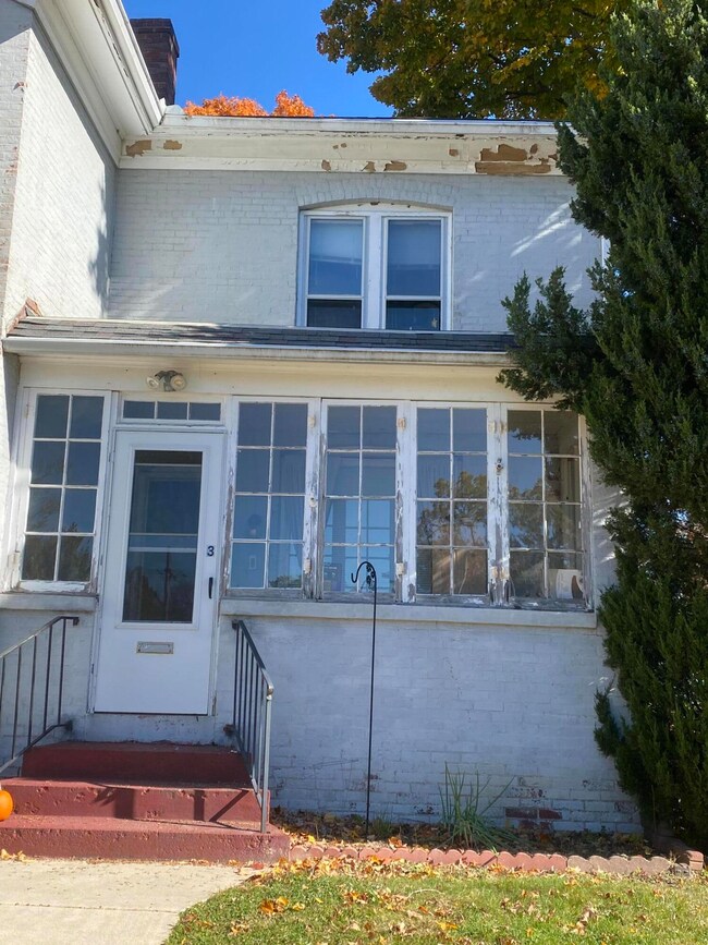 502 Monroe St, Valparaiso, IN 46383 - photo 6