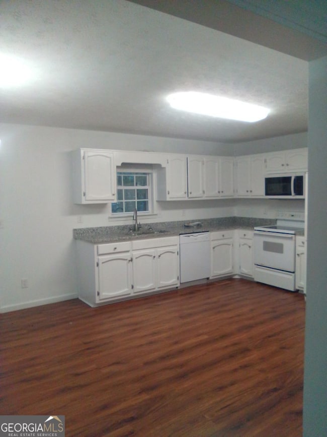 419 Tommy Thompson Way, Whitesburg, GA 30185 - photo 3