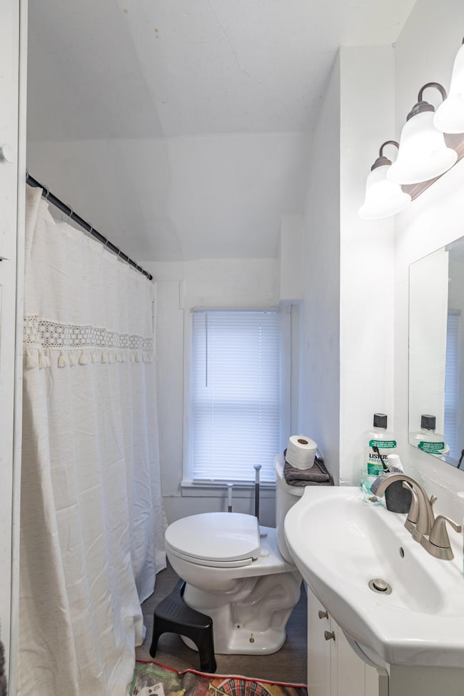 611 Wall St, La Crosse, WI 54603 - photo 5