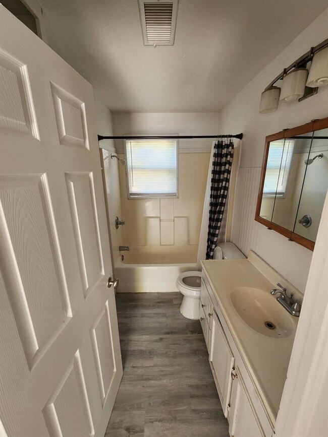 200 Houston St, Pottsboro, TX 75076 - photo 4