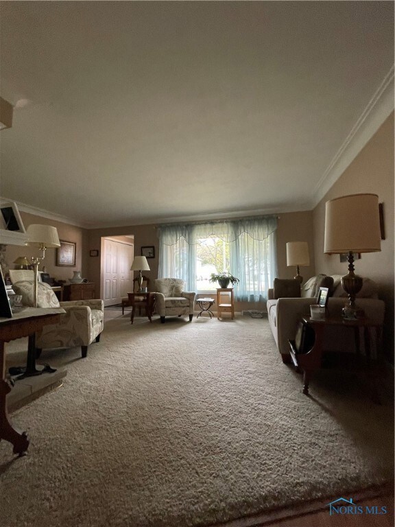 Living Rm