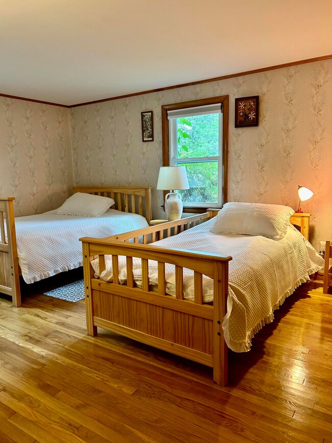 47 Priscilla St, Barnstable, MA 02632 - photo 5