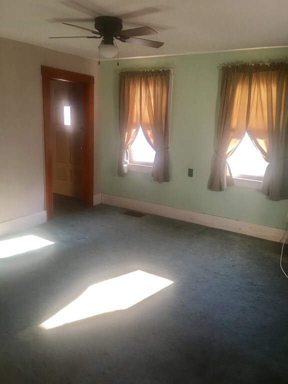 289 Sterling St, Clinton, MA 01510 - photo 6