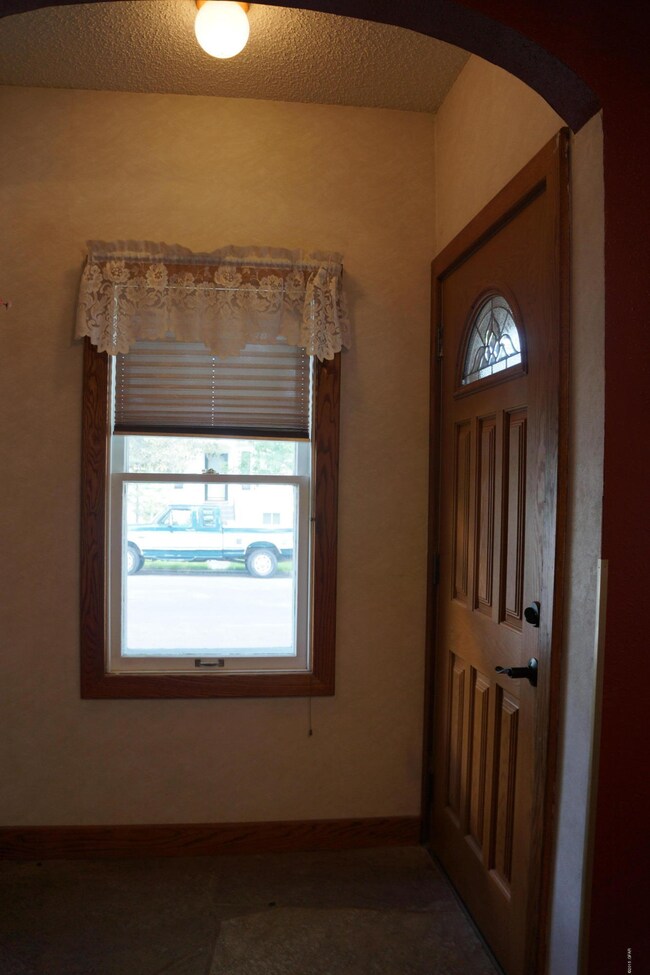Tiled Entry w/ New Door