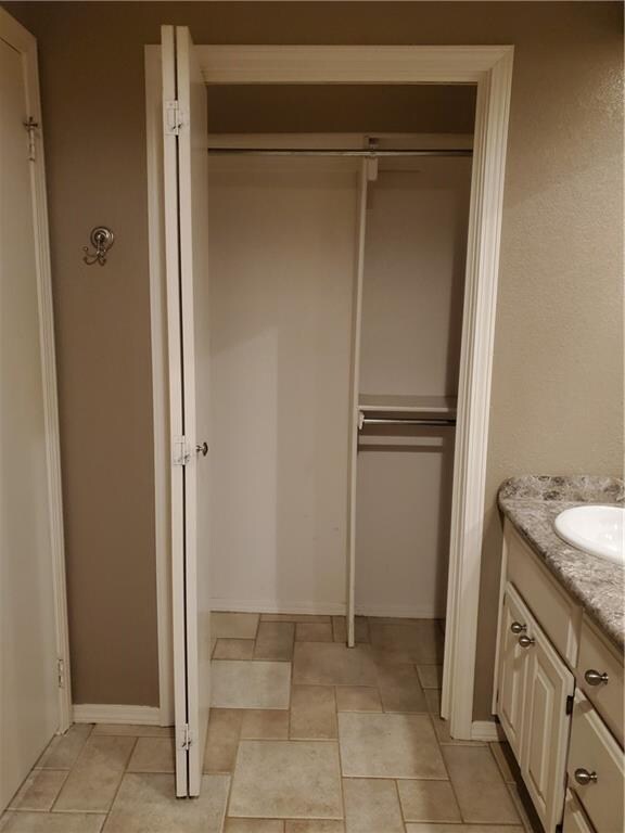 20771 Juanita Ln, Tecumseh, OK 74873 - photo 5