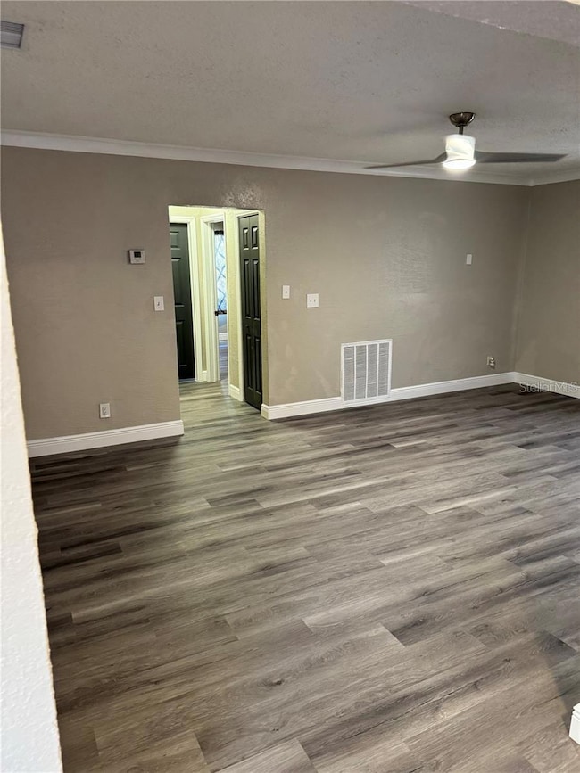 3909 18th Ave S, Saint Petersburg, FL 33711 - photo 2