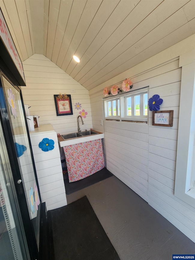 35730 U S 20, Albany, OR 97322 - photo 6