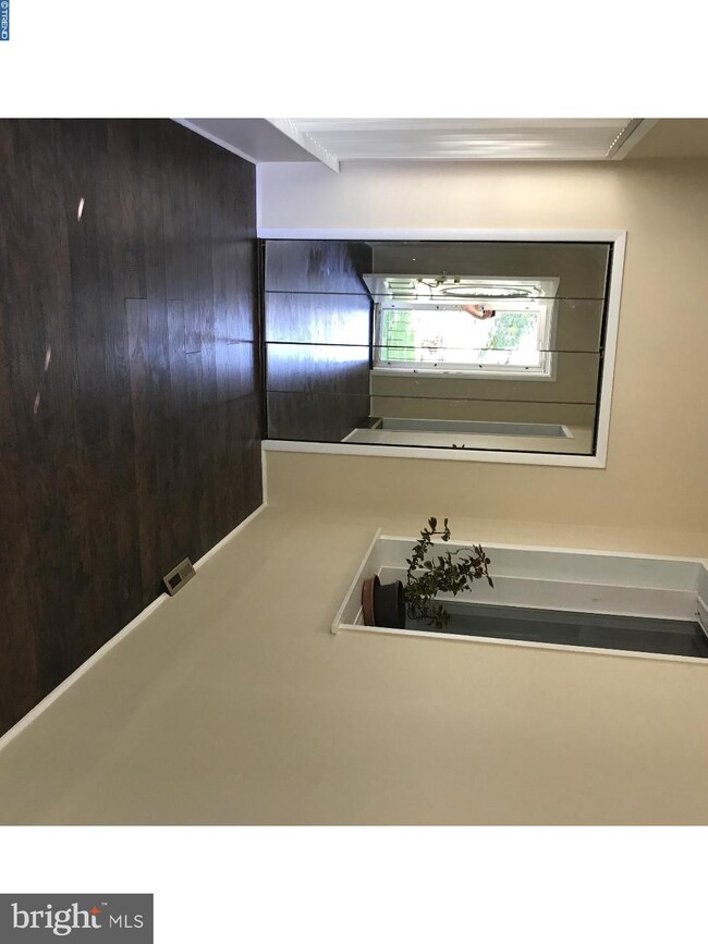 211 Pusey Ave, Darby, PA 19023 - photo 3