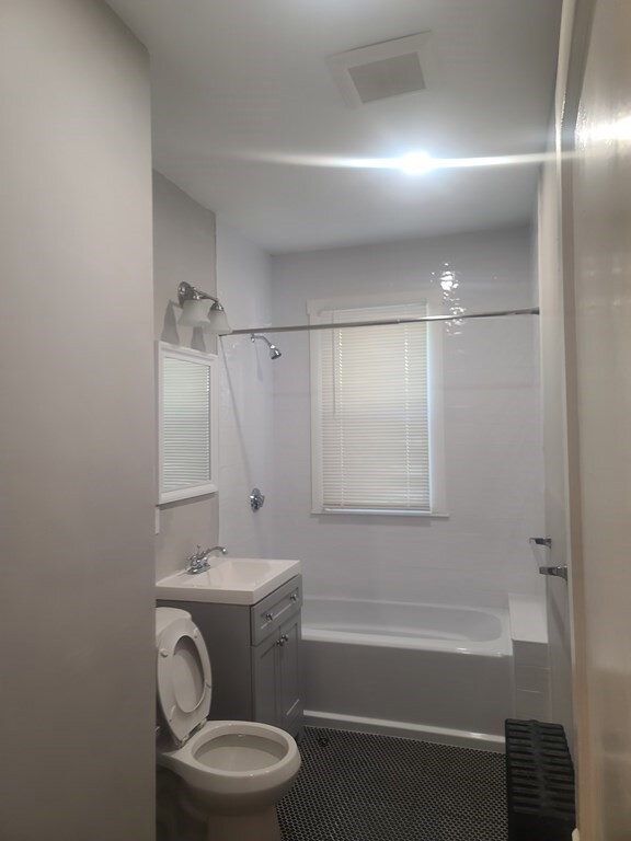 17 Supple Rd unit 1, Dorchester, MA 02121 - photo 4