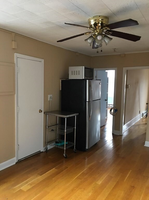 27 Clark St unit 10, Boston, MA 02109 - photo 5