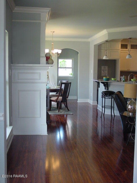 From Foyer into Grea