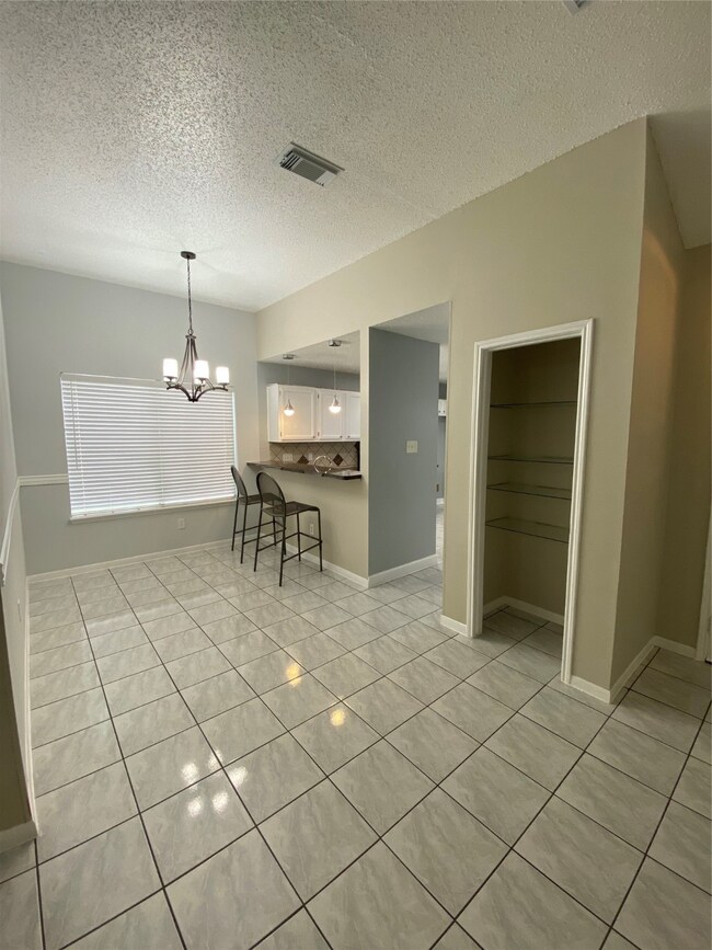 8650 Pine Falls Dr, Houston, TX 77095 - photo 4