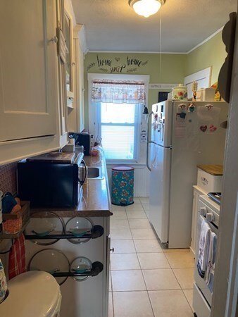 20 Plain St, Taunton, MA 02780 - photo 3